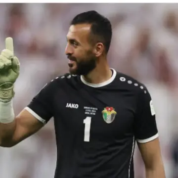 يزيد أبو ليلى يقترب من تجربة جديدة في الدوري السعودي